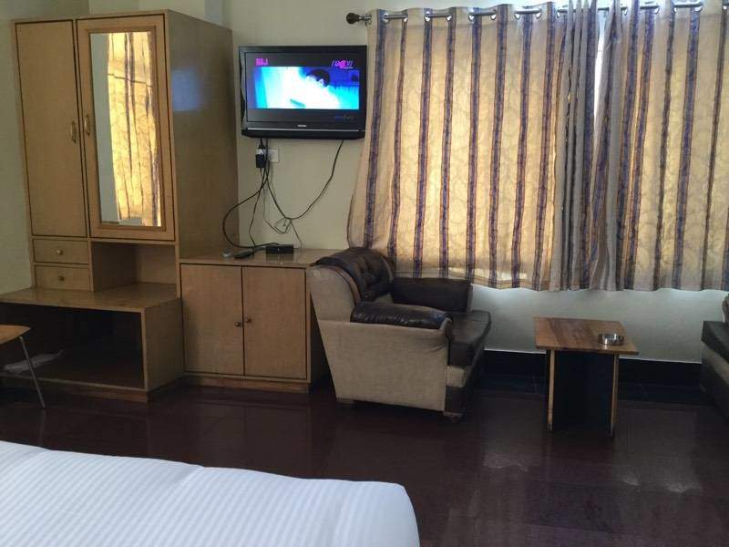Executive Room