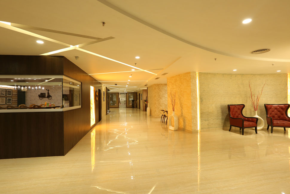 M Crown Hote-9
