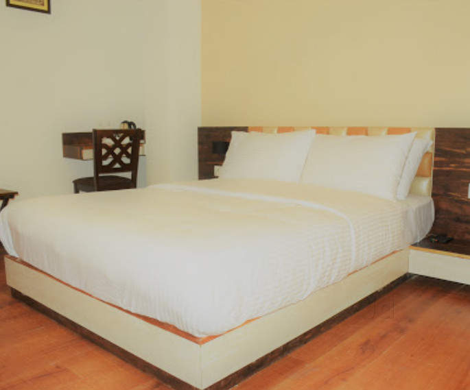 hotel-aura-police-bazar-shillong-hotels-7put2m6e14