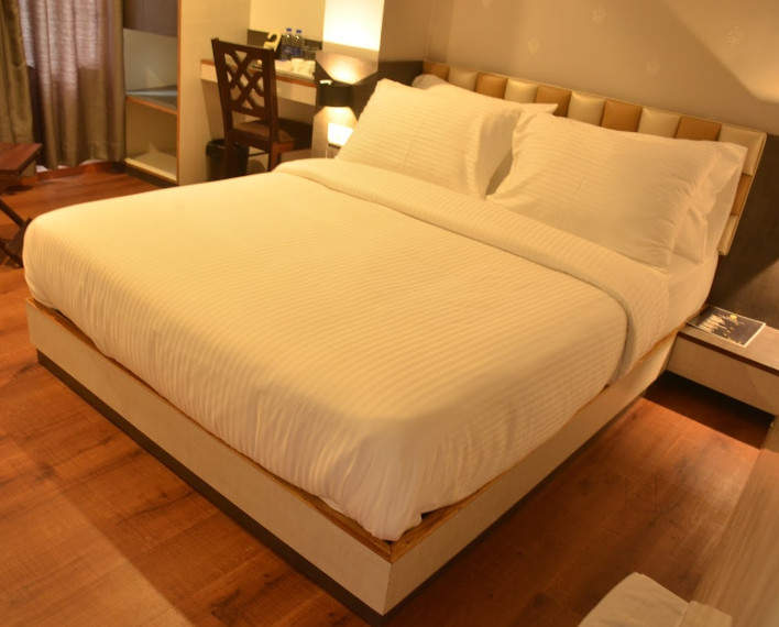 hotel-aura-police-bazar-shillong-hotels-d6b17m21ss
