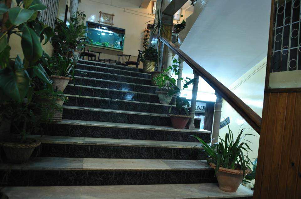 hotel-embassy-police-bazar-shillong-hotels-tp4o39h